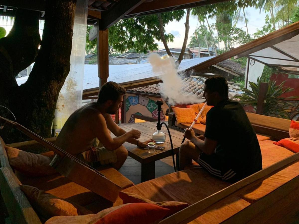 Mais Que Nada Itacare - Hostel, Bar & Breakfast Exterior photo