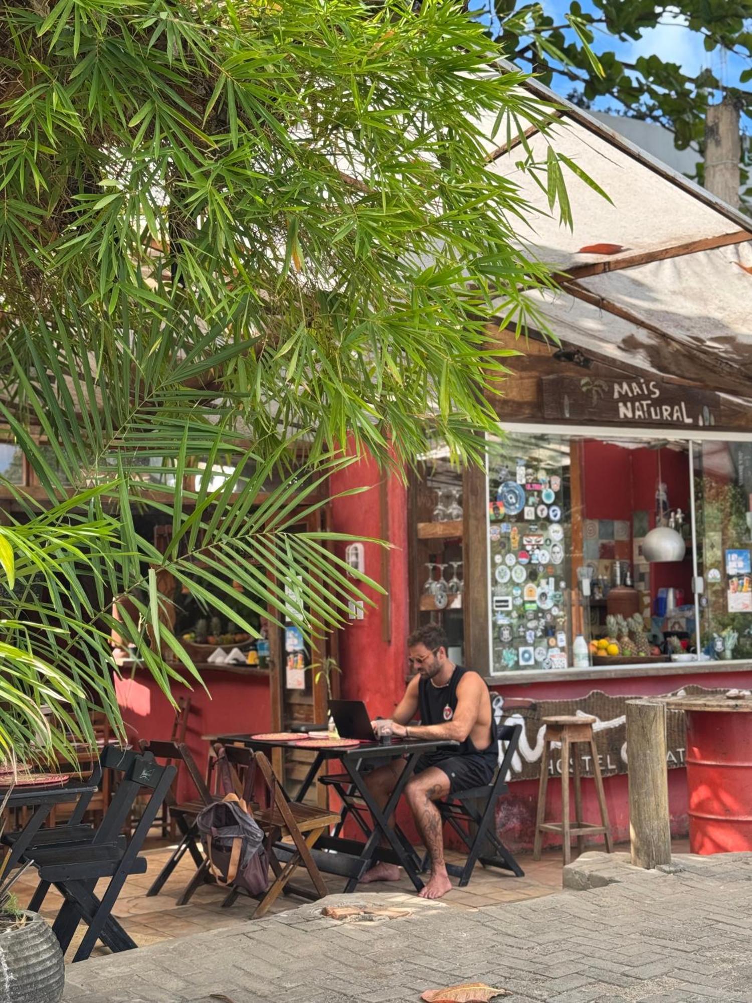 Mais Que Nada Itacare - Hostel, Bar & Breakfast Exterior photo